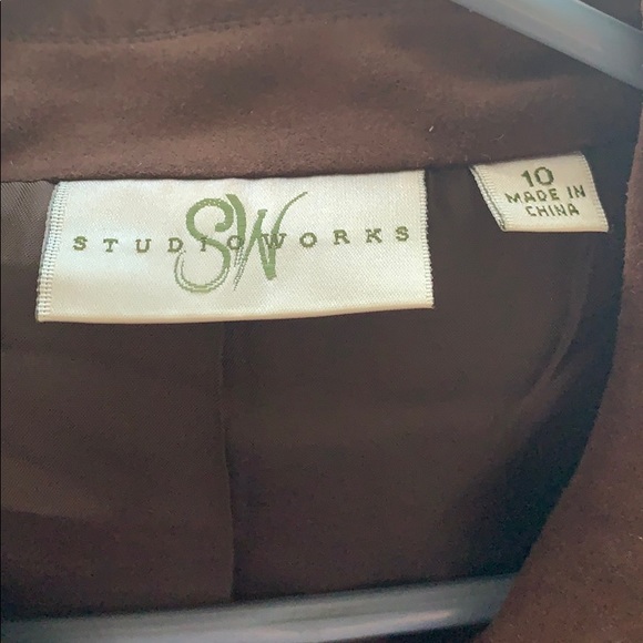 Studio works brown soft jacket - Picture 3 of 9